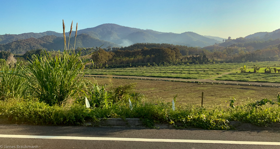 BEC21D21-EC09-49E8-81D4-1A6C2CAEF35F